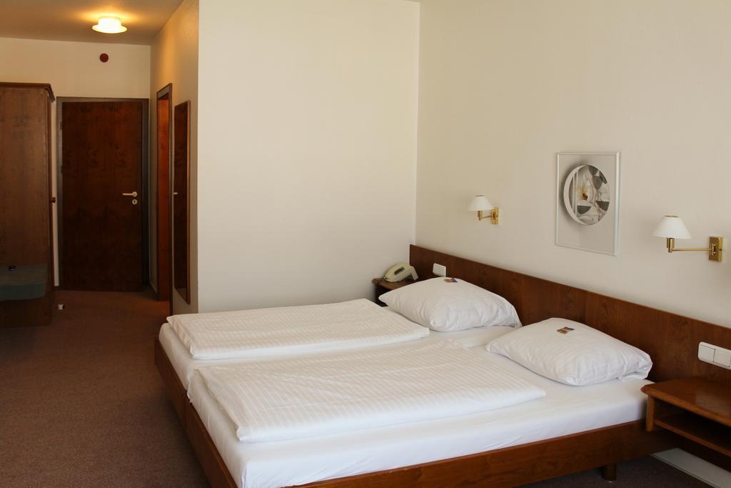 Hotel La Taverna Rosbach vor der Hohe Room photo