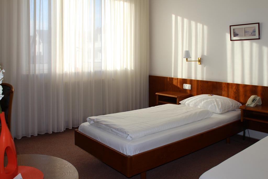 Hotel La Taverna Rosbach vor der Hohe Room photo